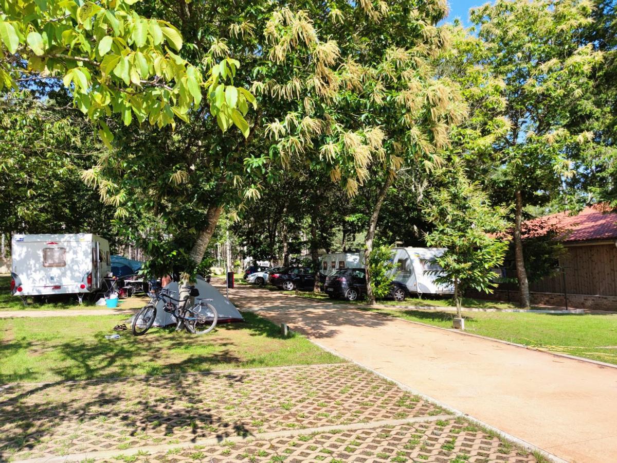 Teiraboa Base Camp Hotel Arzua Ngoại thất bức ảnh