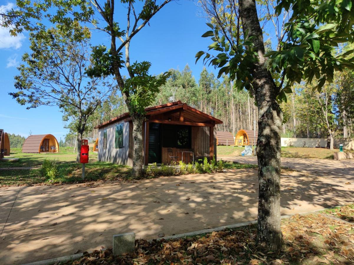 Teiraboa Base Camp Hotel Arzua Ngoại thất bức ảnh