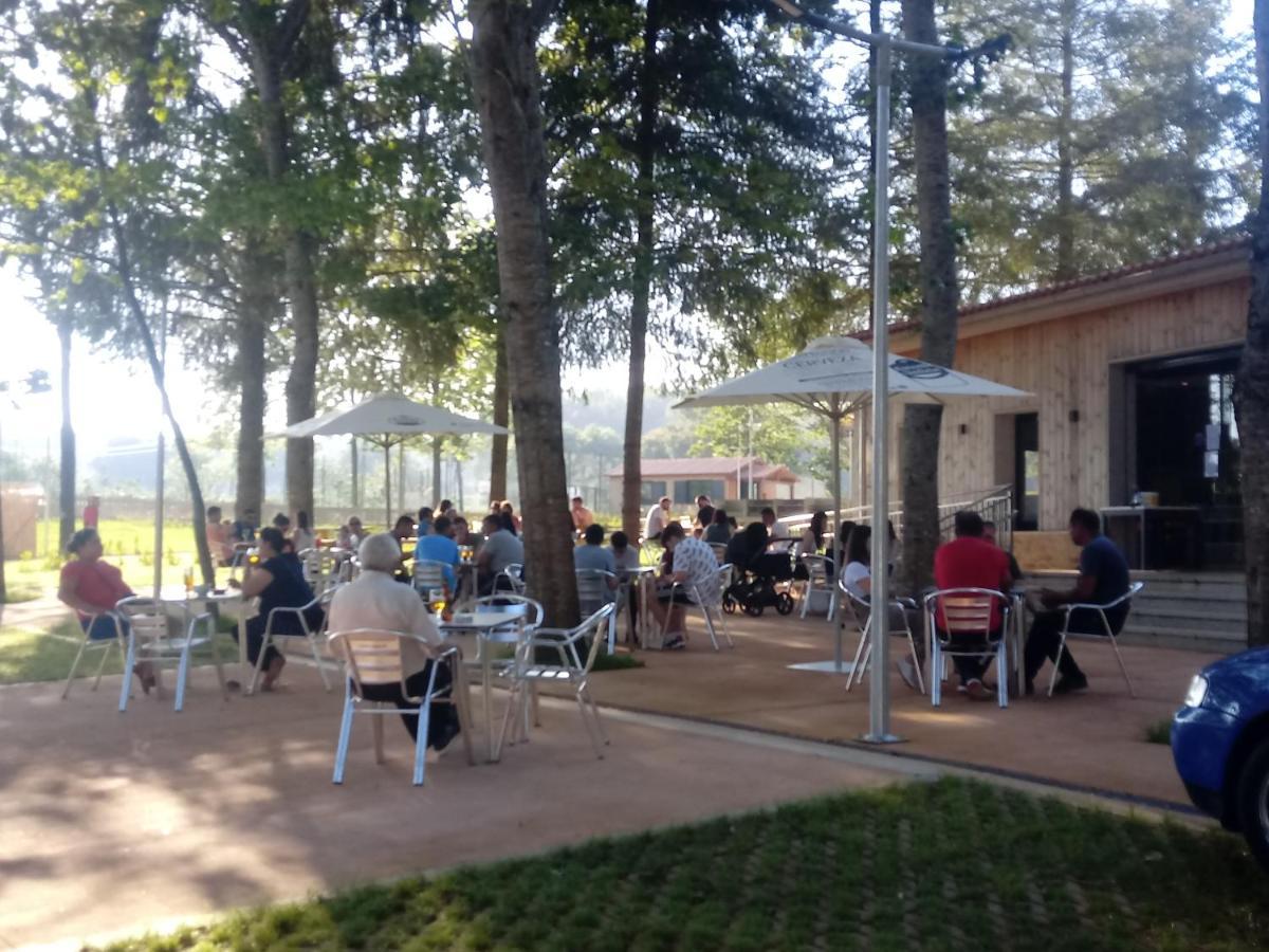 Teiraboa Base Camp Hotel Arzua Ngoại thất bức ảnh